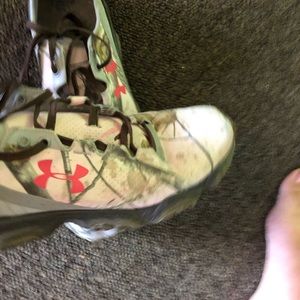 Womens under armor shoes size 8.5